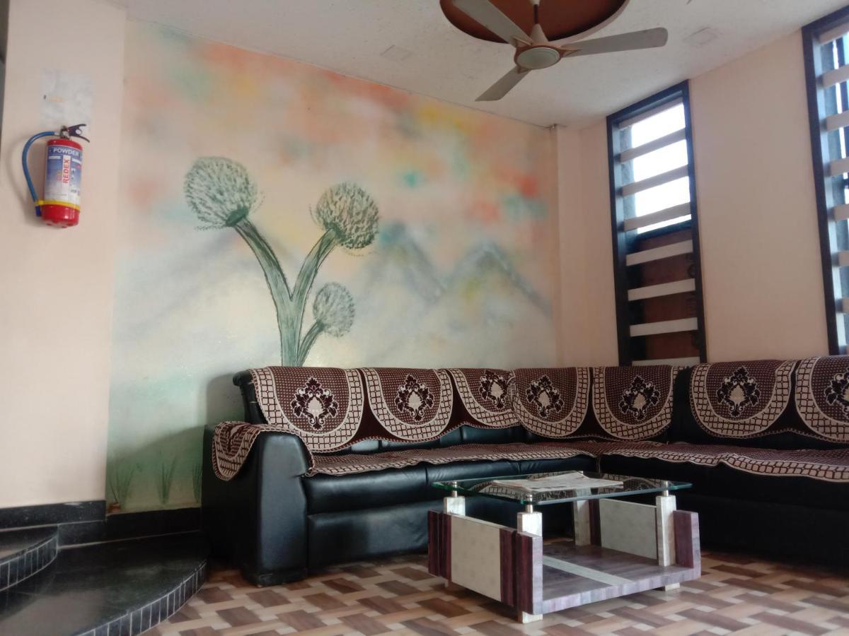 Shree Hotel Shivdhara Somnāth Zewnętrze zdjęcie